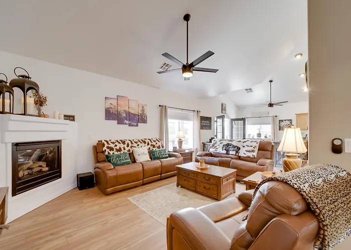 12 Mi To Flagstaff: Pet-friendly W/ Sunroom! Holiday home *